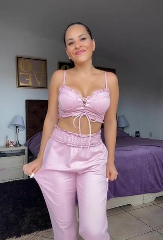 Sexy Karla Bustillos Shows Cleavage in Pink Crop Top