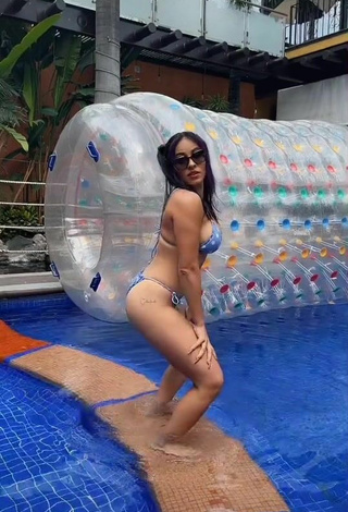 5. Cute Karla Bustillos in Floral Bikini at the Pool