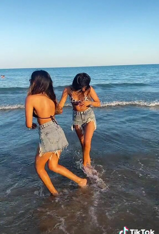 5. Hot Melissa & Cassandra Tejada in Bikini Top at the Beach