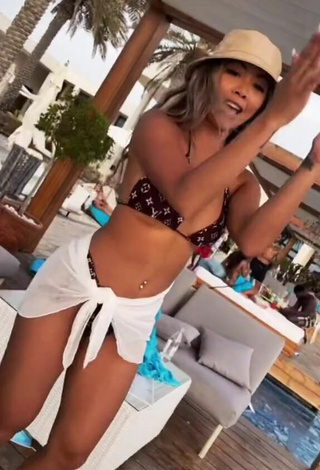 5. Sexy Liane Valenzuela in Bikini Top