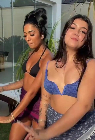 3. Hot Luiza Parente in Bikini Top