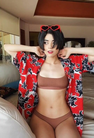 Sexy Lynda Parra in Brown Bikini
