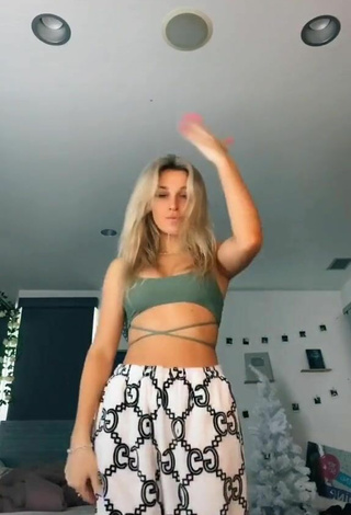 2. Amazing Madi Monroe Shows Cleavage and Bouncing Boobs in Hot Olive Crop Top