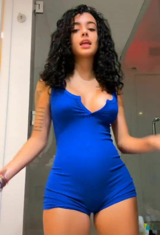4. Sweetie Malu Trevejo Shows Cleavage in Blue Overall