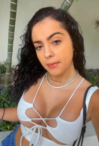 1. Adorable Malu Trevejo Shows Cleavage in Seductive White Crop Top