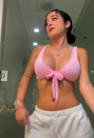5. Amazing Malu Trevejo Shows Cleavage in Hot Pink Crop Top