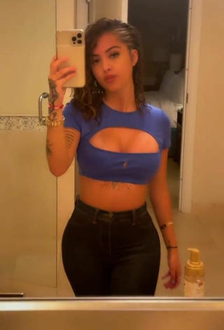 Sexy Malu Trevejo Shows Cleavage in Blue Crop Top