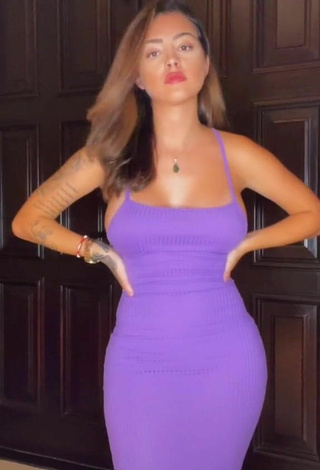 Sexy Malu Trevejo Shows Cleavage in Violet Dress