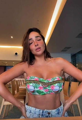 2. Sexy Manelyk González Shows Cleavage in Bikini Top