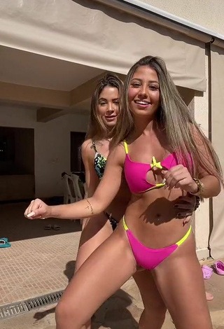 5. Hot Nathalia Valente in Bikini