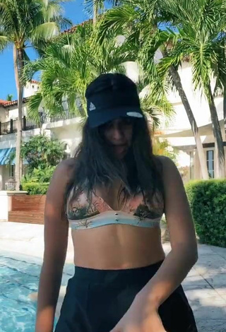 4. Sweetie Nicole García in Bikini Top at the Pool