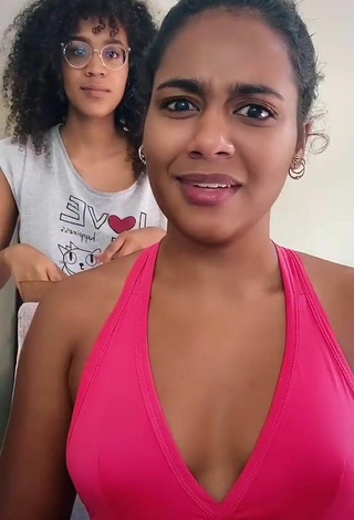 2. Sexy Paloma Souza in Pink Crop Top