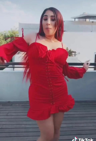 4. Sexy Ana Daniela Martínez Buenrostro Shows Cleavage in Red Dress