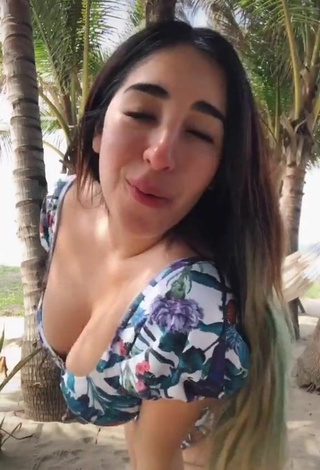 Sexy Ana Daniela Martínez Buenrostro Shows Butt