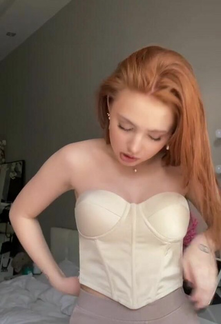 2. Beautiful riwww Shows Cleavage in Sexy Beige Corset
