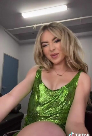 5. Sexy Sabrina Carpenter in Green Dress