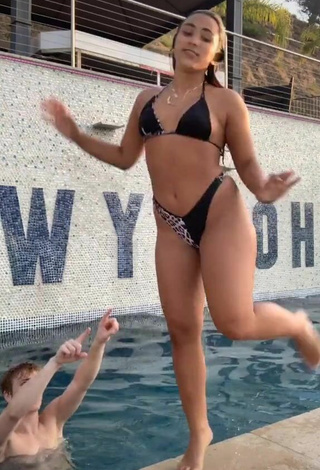 2. Sienna Mae Gomez in Appealing Black Bikini at the Swimming Pool