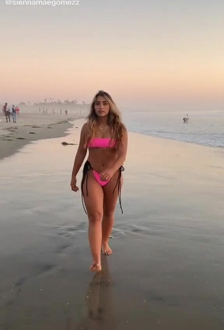 5. Elegant Sienna Mae Gomez in Pink Bikini at the Beach