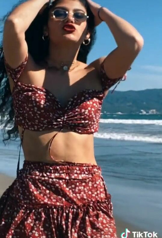 5. Cute Sofia Mata in Crop Top at the Beach