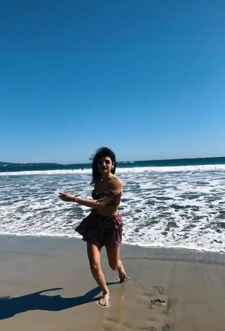 1. Hot Sofia Mata in Crop Top at the Beach