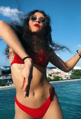1. Erotic Sofia Mata in Red Bikini