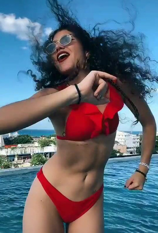 5. Erotic Sofia Mata in Red Bikini