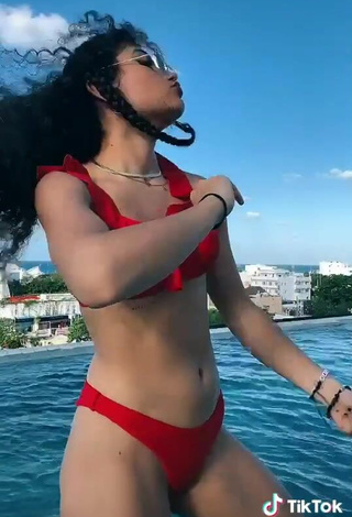 6. Erotic Sofia Mata in Red Bikini