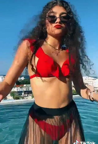 4. Beautiful Sofia Mata in Sexy Red Bikini