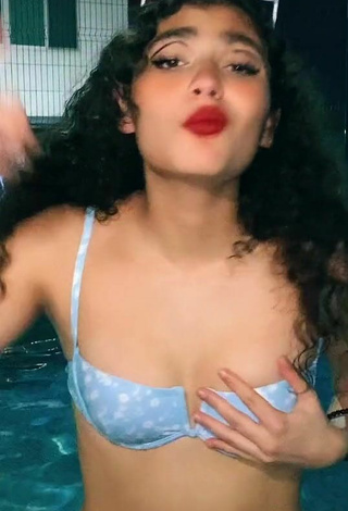 5. Cute Sofia Mata in Bikini in the Swimming Pool