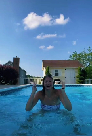 6. Sexy Sydney Morgan in Bikini in the Swimming Pool