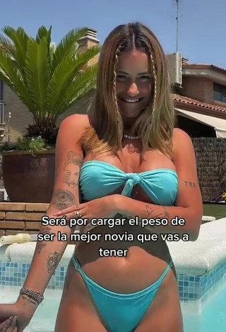 5. Cute Abril Cols in Turquoise Bikini at the Swimming Pool