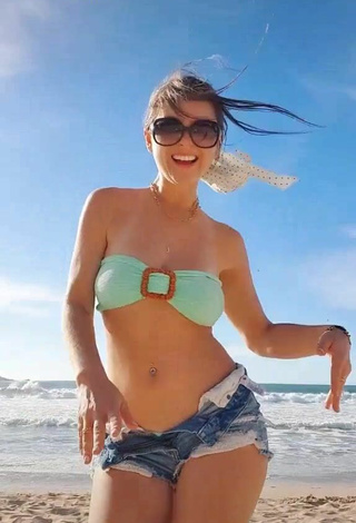 3. Hot Ale Ivanova in Green Bikini Top at the Beach