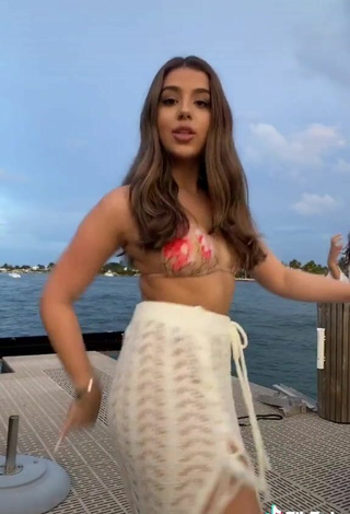 5. Wonderful Amanda Díaz in Bikini Top