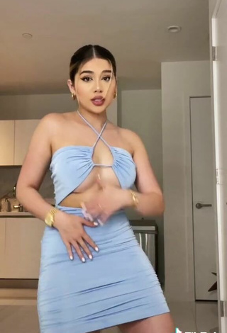 5. Hot Amanda Díaz in Blue Dress