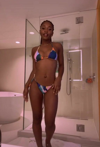 5. Amazing Angel Ogbonna in Hot Bikini