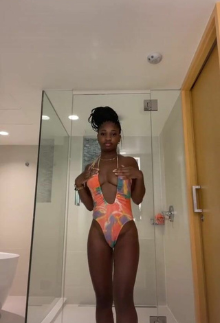 Sexy Angel Ogbonna Shows Cleavage in Swimsuit