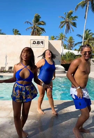 4. Sexy Ashley Montero in Swimsuit at the Swimming Pool and Bouncing Breasts