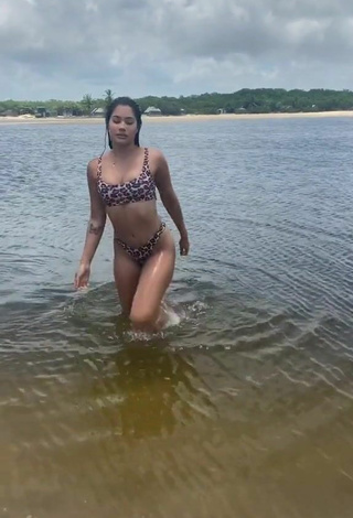 2. Breathtaking Ayarla Souza in Bikini at the Beach