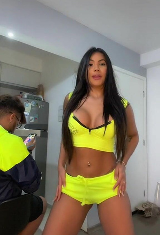 Hot Ayarla Souza Shows Cleavage in Yellow Crop Top