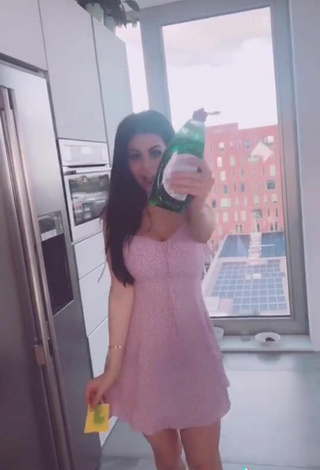 3. Sexy Azra Bajrami Shows Cleavage in Pink Dress