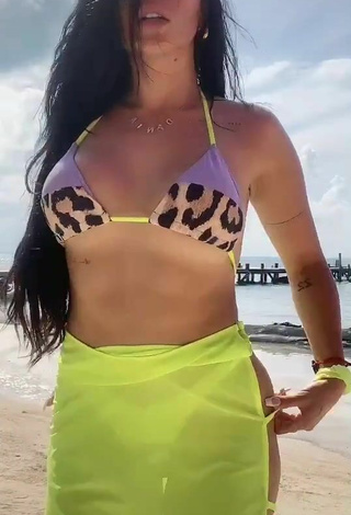 5. Hot Dania Méndez in Bikini Top at the Beach